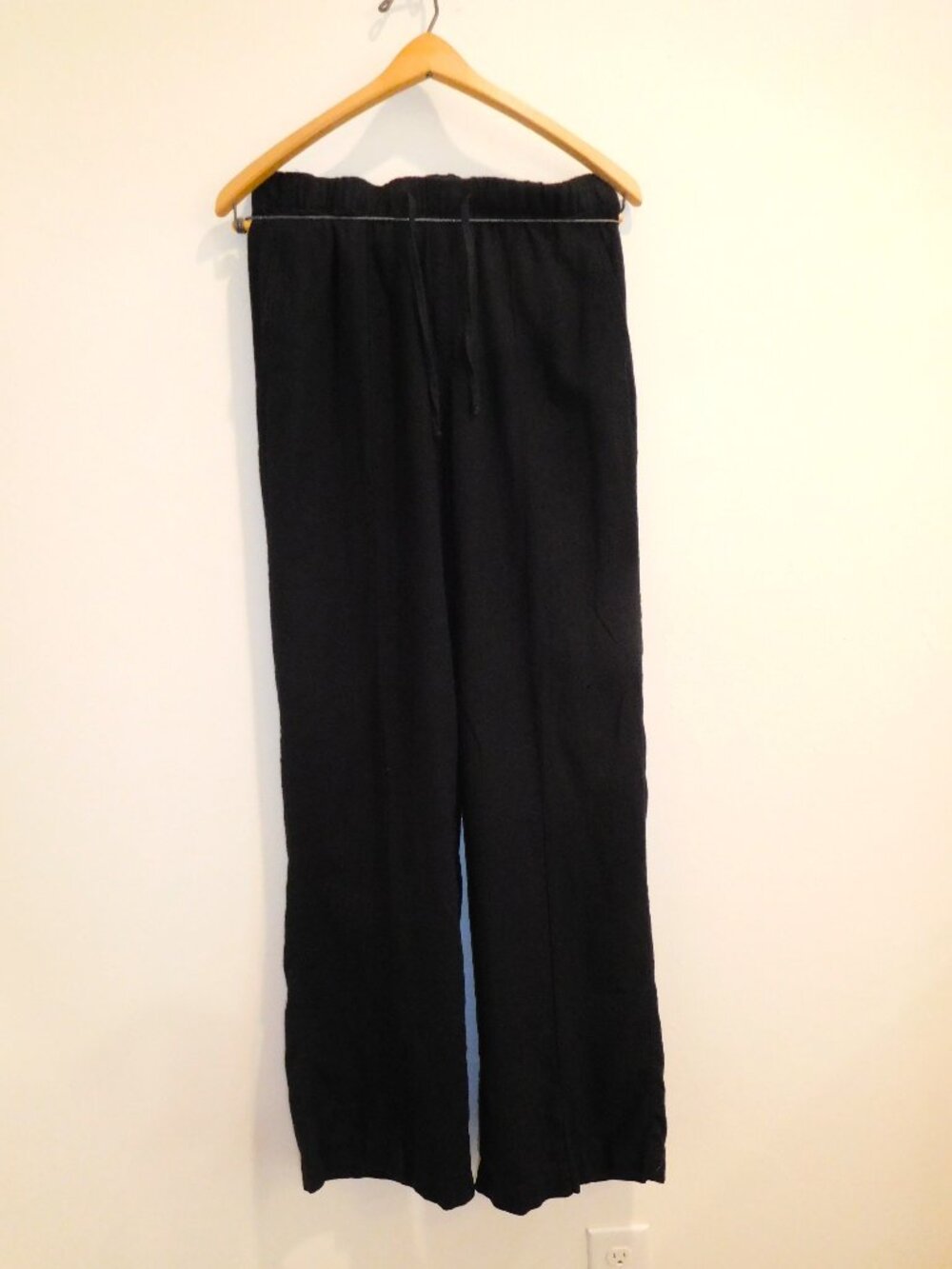 Relaxed Drawstring Linen Pants - Picture 6 of 6